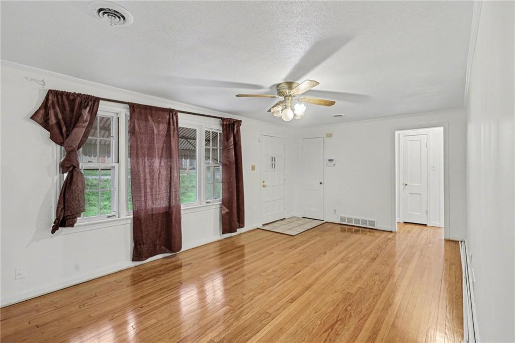 7723 Sni A Bar Road Kansas City, MO 64129 - Photo 6 of 20