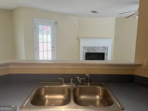 a close view of sink and tap