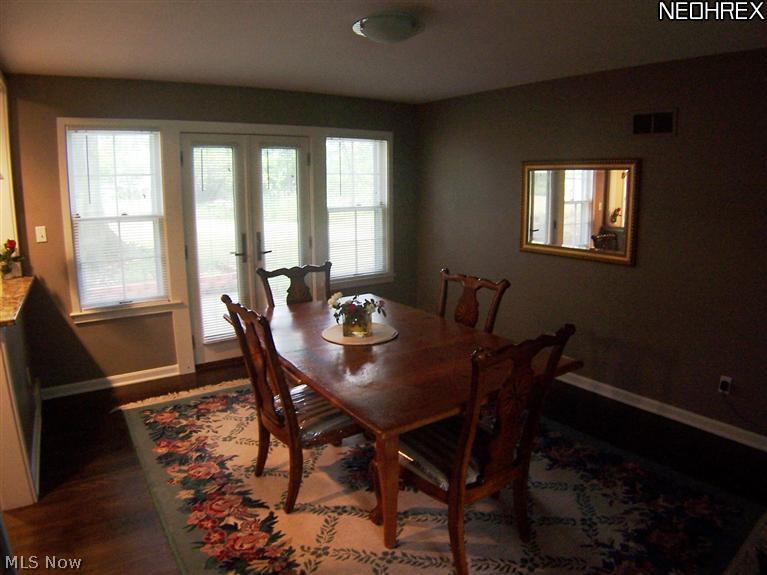 23501 Hazelmere Road Shaker Heights, OH 44122 - Photo 2 of 10 Gallery Image 2