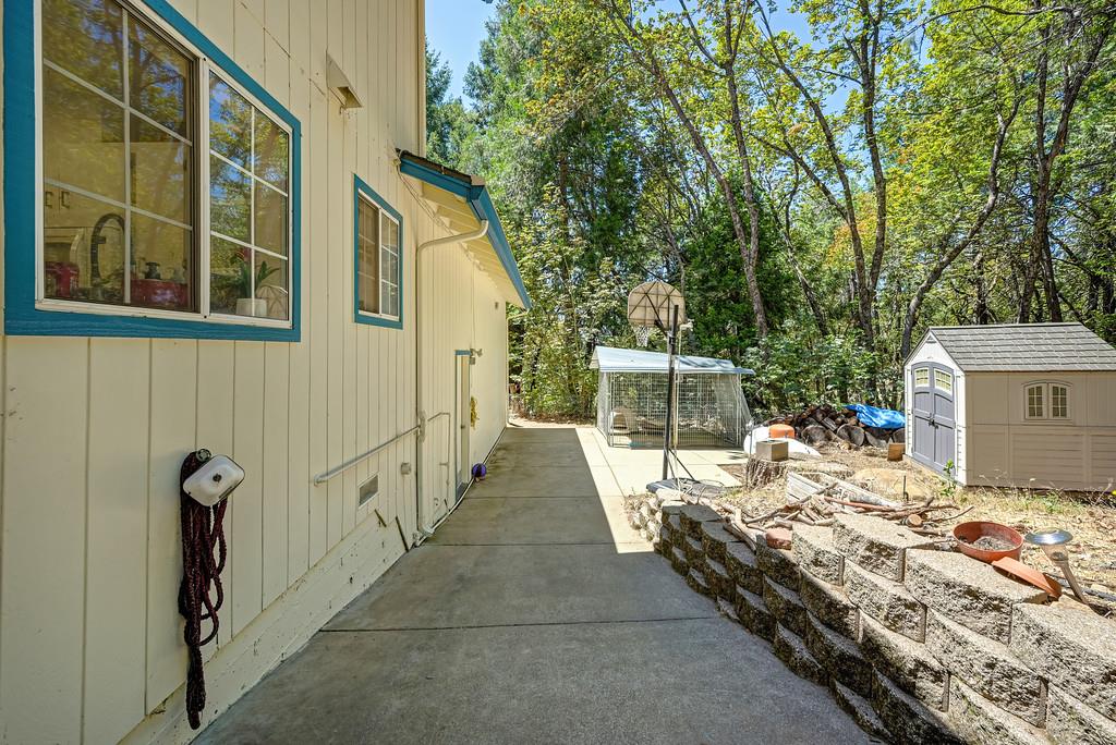 2585 Crystal Springs Road Camino, CA 95709 - Photo 84 of 89