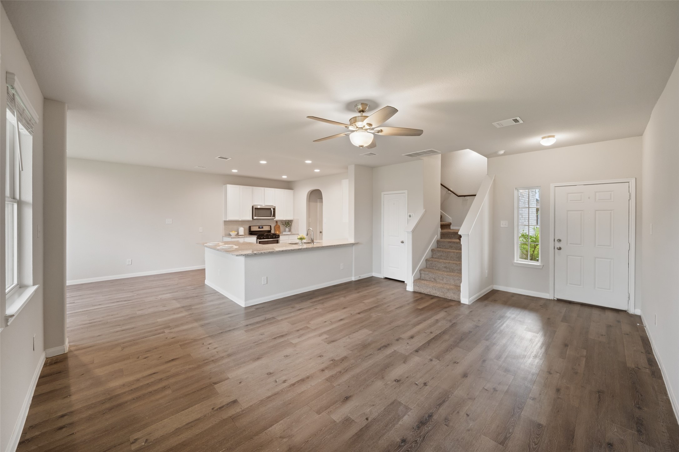 3628 Cub Drive Conroe, TX 77301 - Photo 5 of 32 Open concept living & dining.