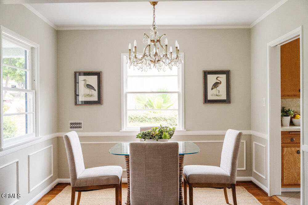 126 West Pine Street Altadena, CA 91001 - Photo 5 of 21 a dining room with furniture and window