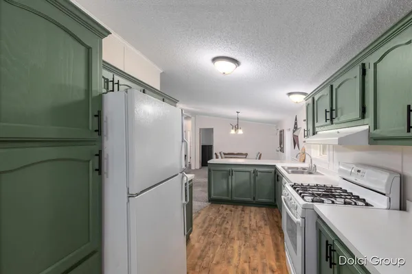 $269,900 | 6830 East Carrigan Drive, Newaygo, MI 49337