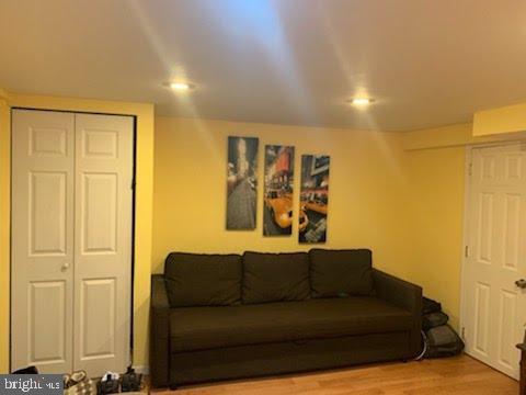291 Ridgeway Terrace Philadelphia, PA 19116 - Photo 7 of 27 Gallery Image 7