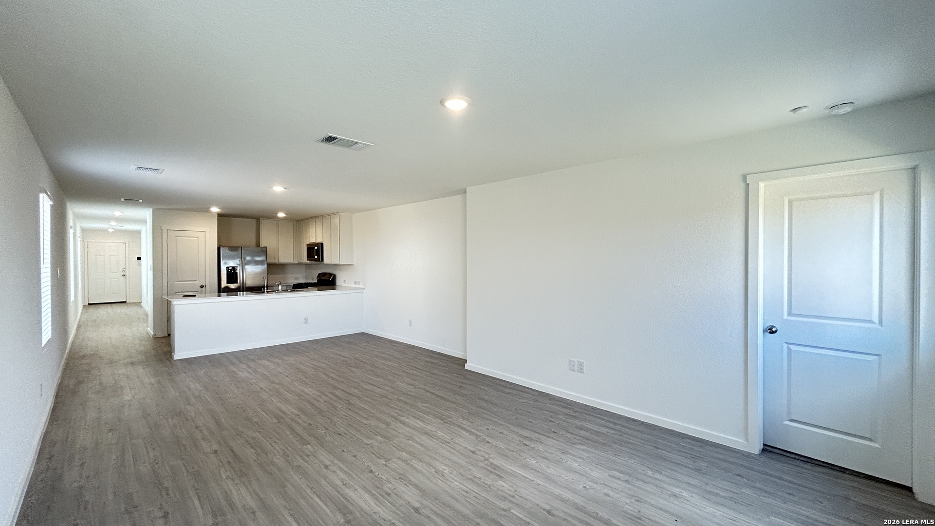 11653 Dog Rose Converse, TX 78109 - Photo 6 of 29