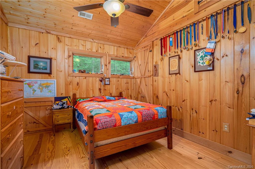 682 Clinic Road Balsam Grove, NC 28708 - Photo 21 of 37 Gallery Image 21