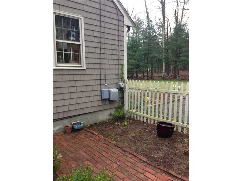 350 Trimtown Road Scituate, RI 02857 - Photo 19 of 19 Exterior Front.
