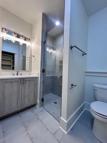 $2,450 | 128 Papworth Avenue, Metairie, LA 70005