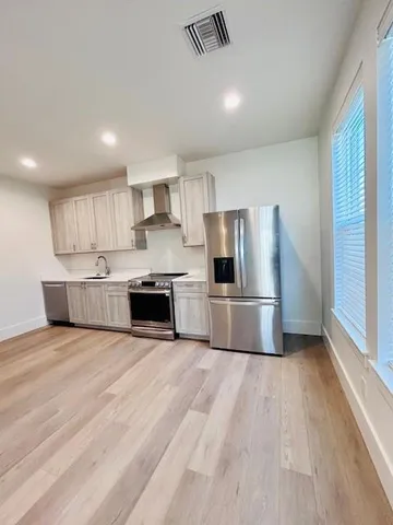 $2,450 | 128 Papworth Avenue, Metairie, LA 70005