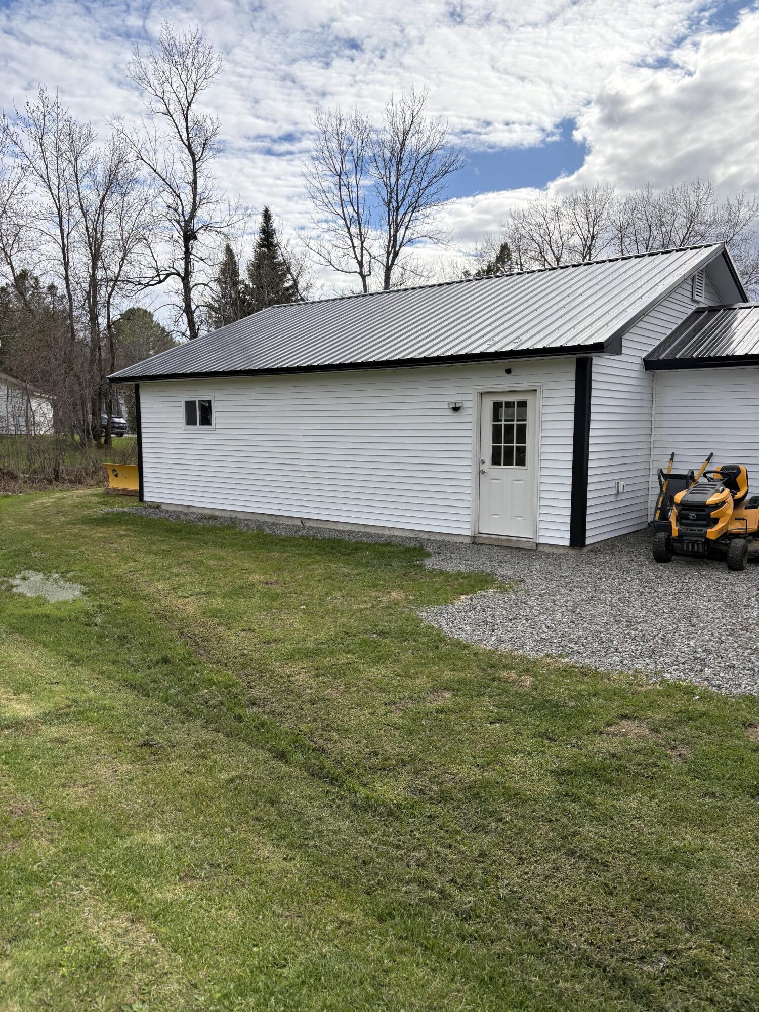 287 Hudson Road Glenburn, ME 04401 - Photo 14 of 71 12