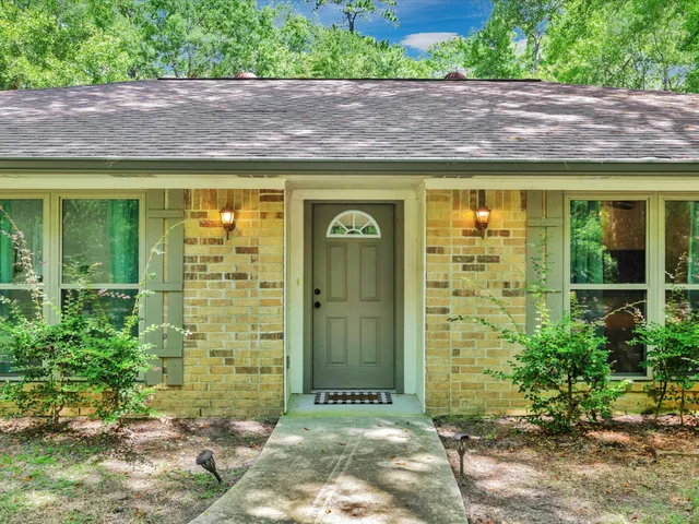 $289,000 | 408 West Eucalyptus St Village Mills, Village Mills, TX 77663