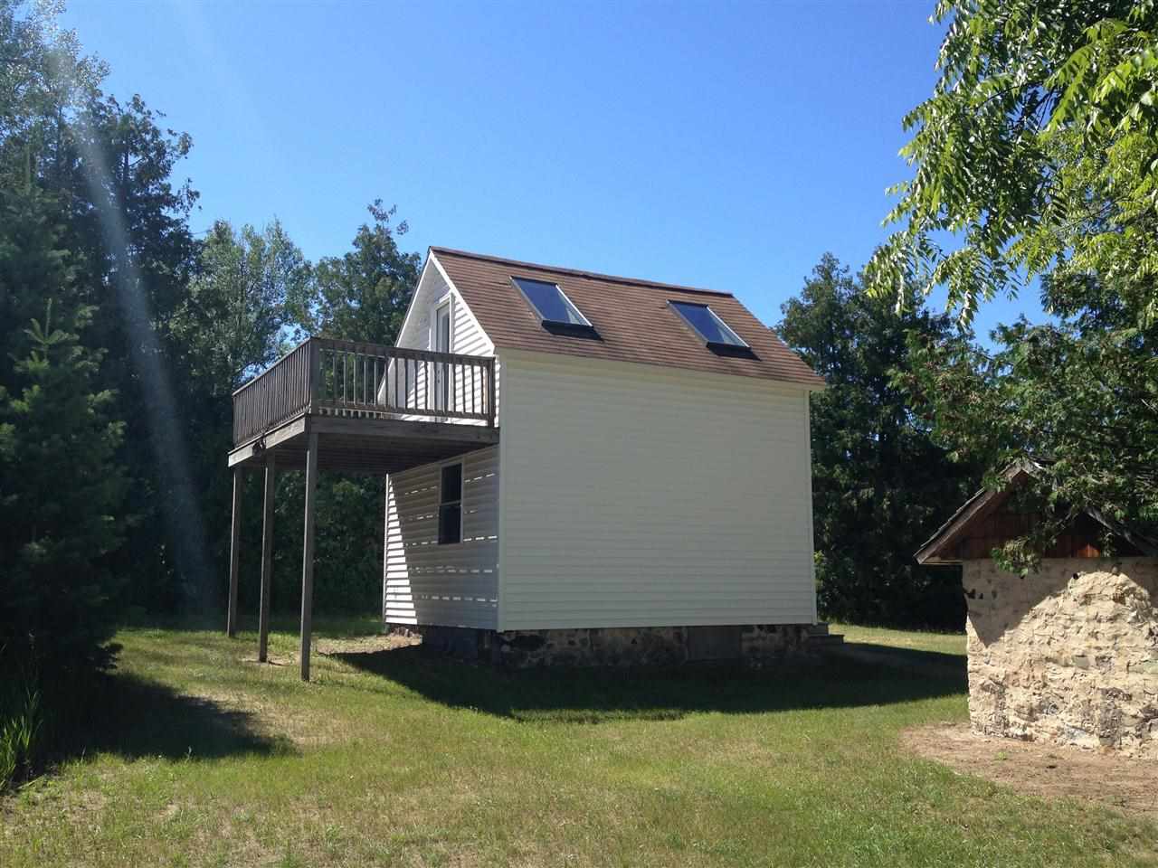 3324 South Maple Valley Road Suttons Bay, MI 49682 - Photo 10 of 28 1787907-9.JPG