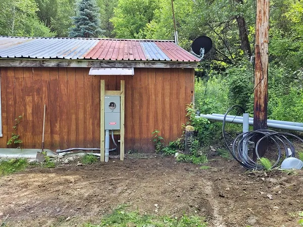 $89,000 | 1526 Old River Road, Hartford, VT 05001