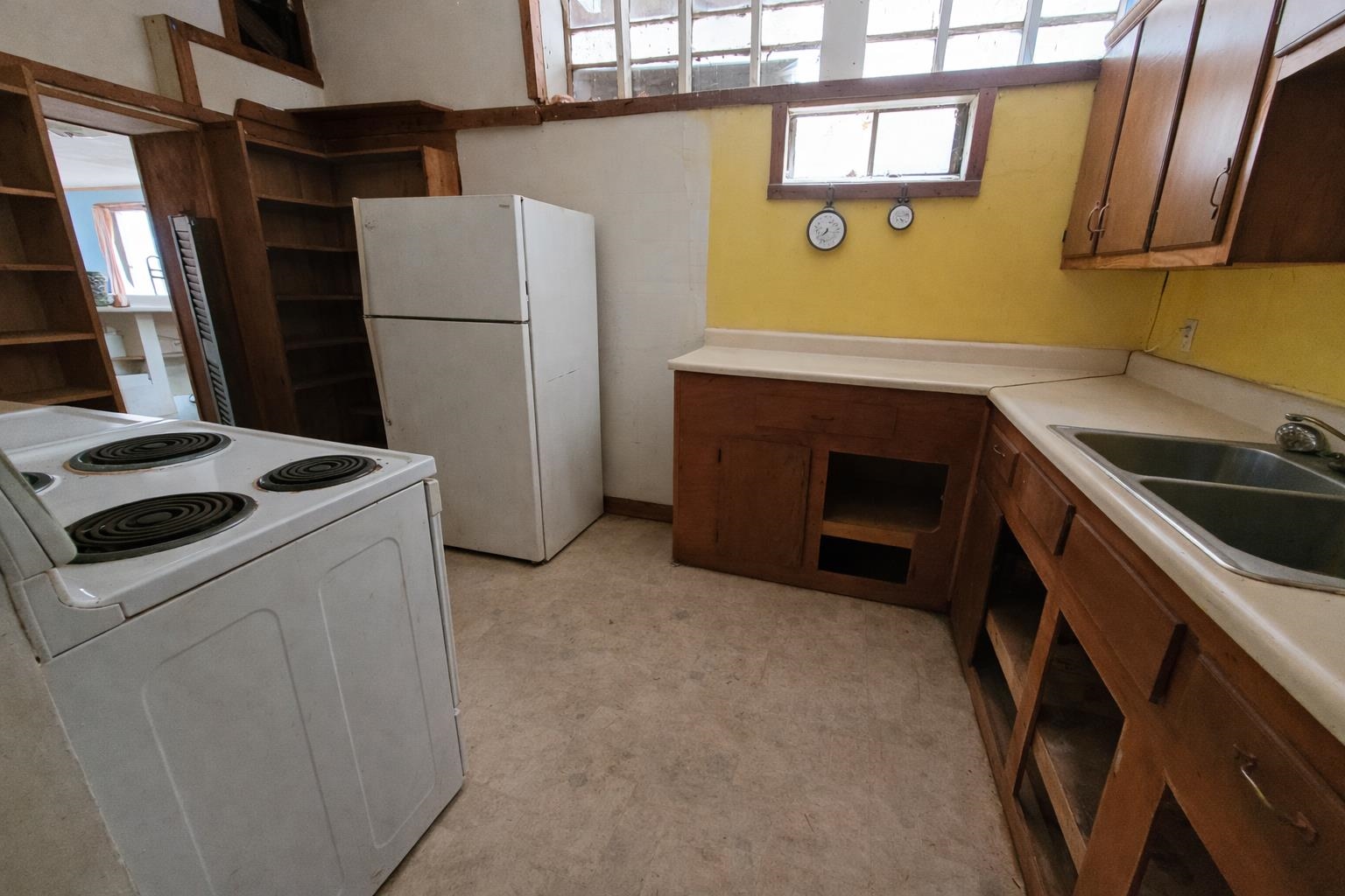 1526 Old River Road Hartford, VT 05001 - Photo 2 of 14