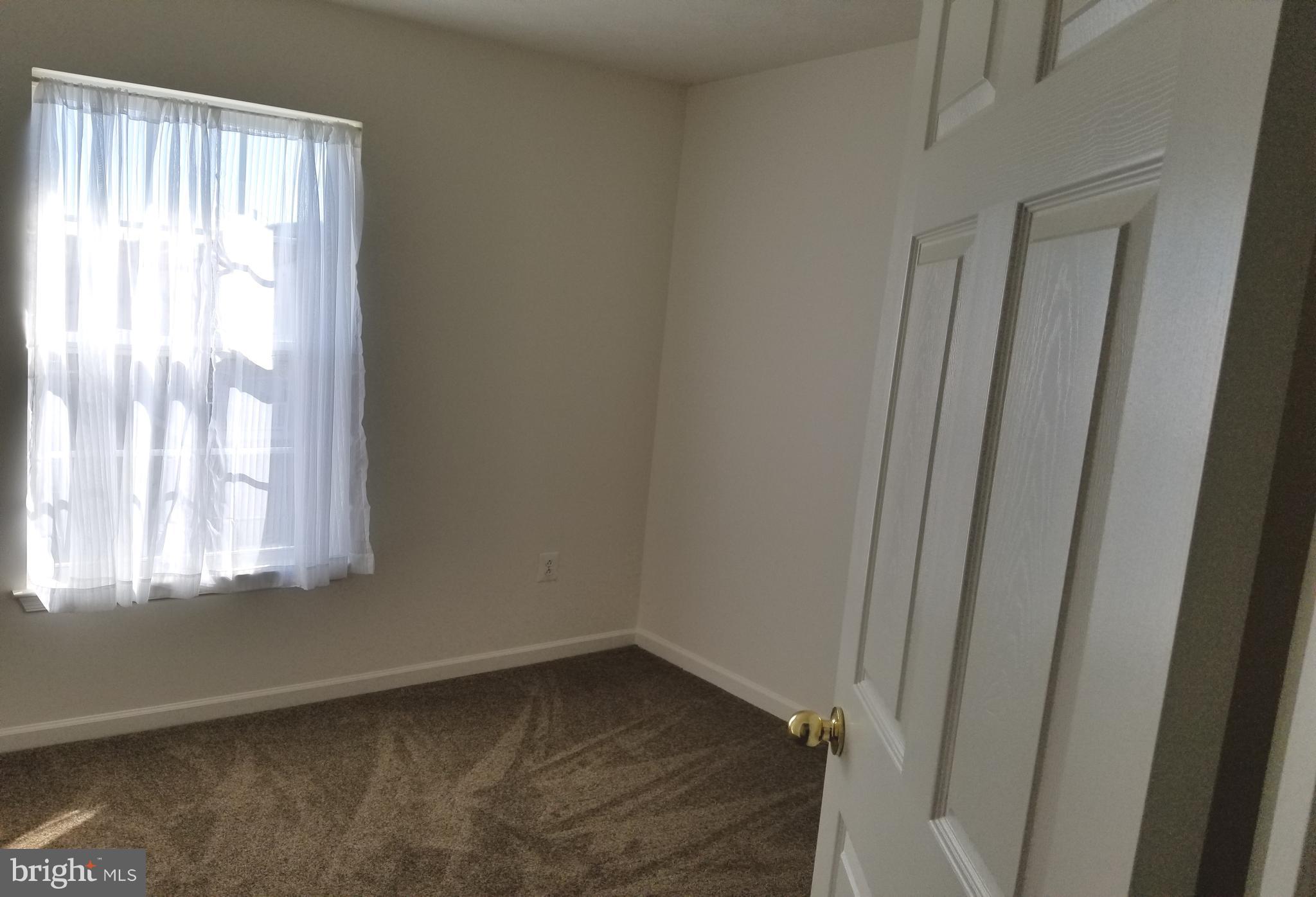 9736 Selfridge Road Baltimore, MD 21220 - Photo 25 of 35 a small space with a window