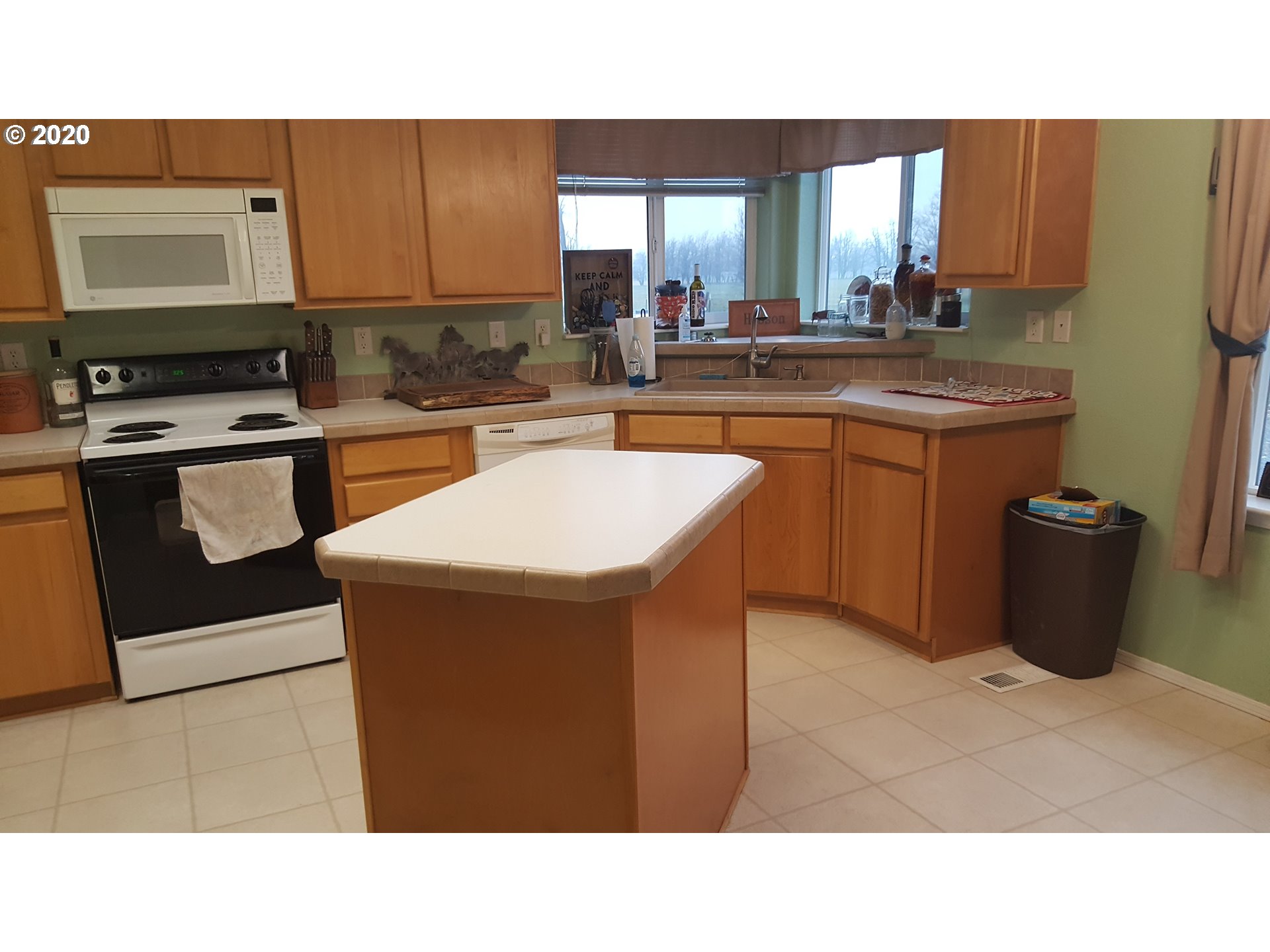 78559 Echols Road Hermiston, OR 97838 - Photo 13 of 20 Gallery Image 13