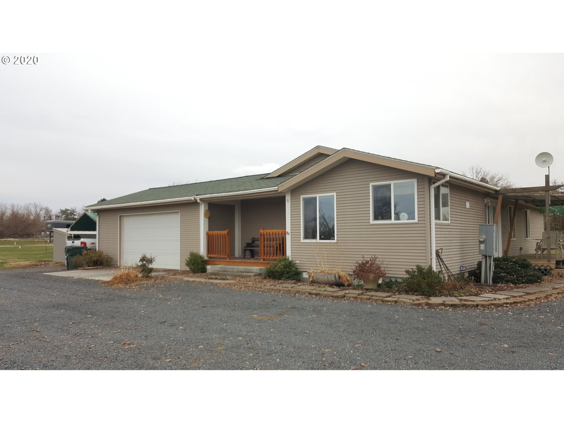 78559 Echols Road Hermiston, OR 97838 - Photo 3 of 20 Gallery Image 3