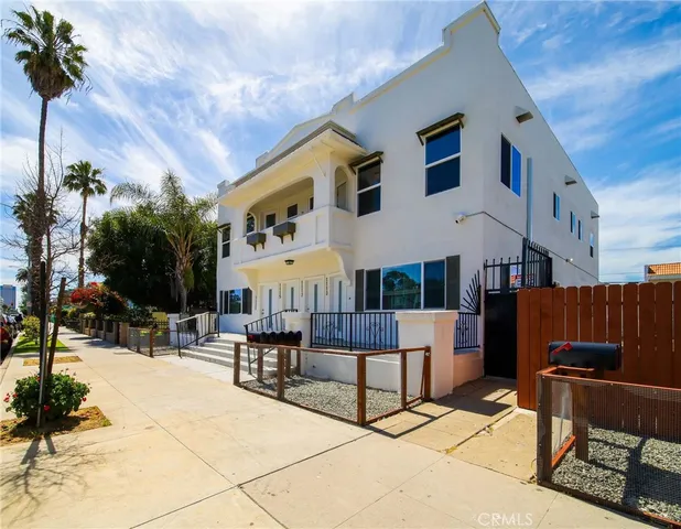 $2,798,000 | 1113 Pacific Avenue, Long Beach, CA 90813