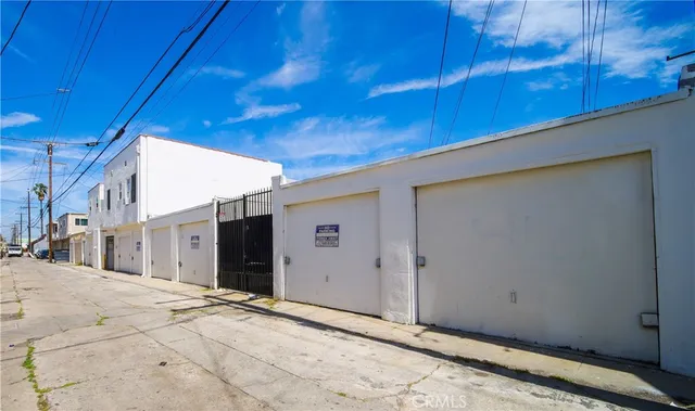 $2,798,000 | 1113 Pacific Avenue, Long Beach, CA 90813