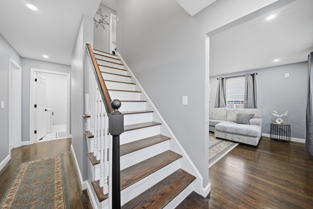 24 Hunters Lane Nashua, NH 03063 - Photo 17 of 42