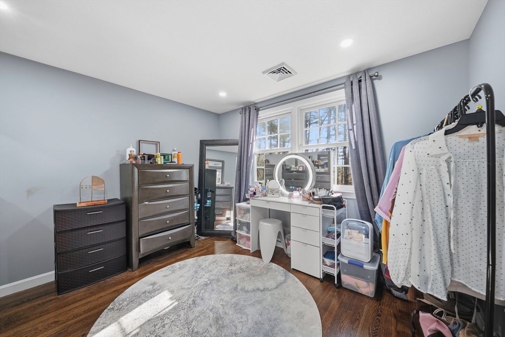 24 Hunters Lane Nashua, NH 03063 - Photo 24 of 42