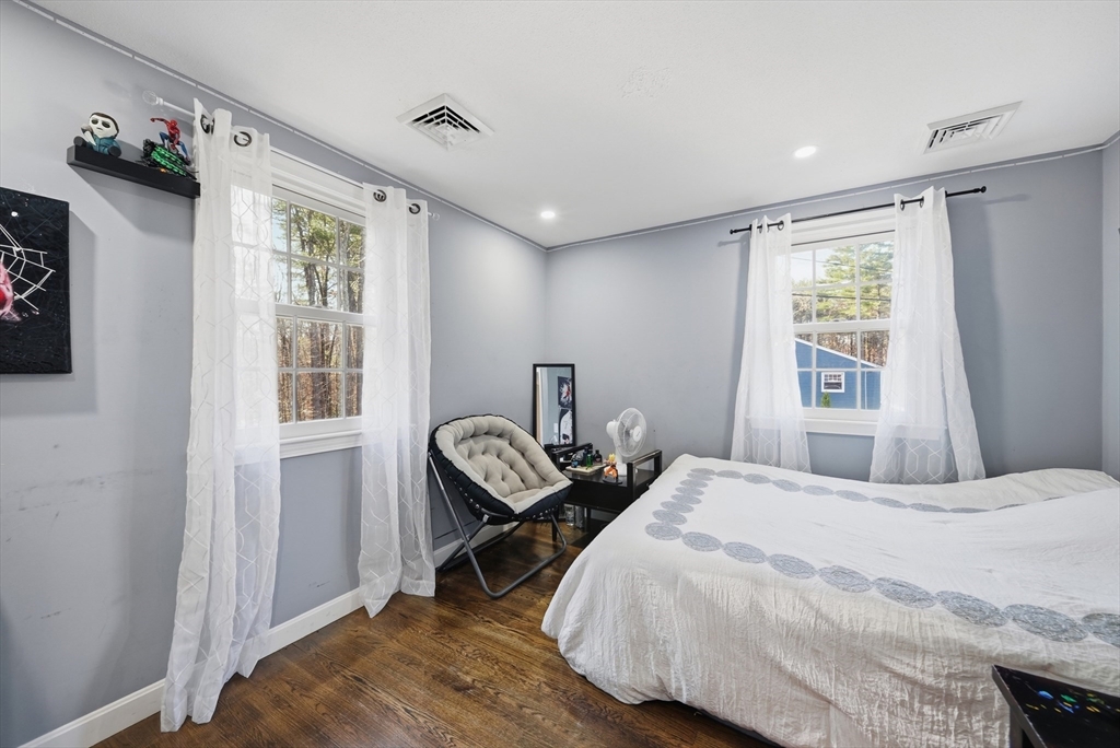 24 Hunters Lane Nashua, NH 03063 - Photo 26 of 42