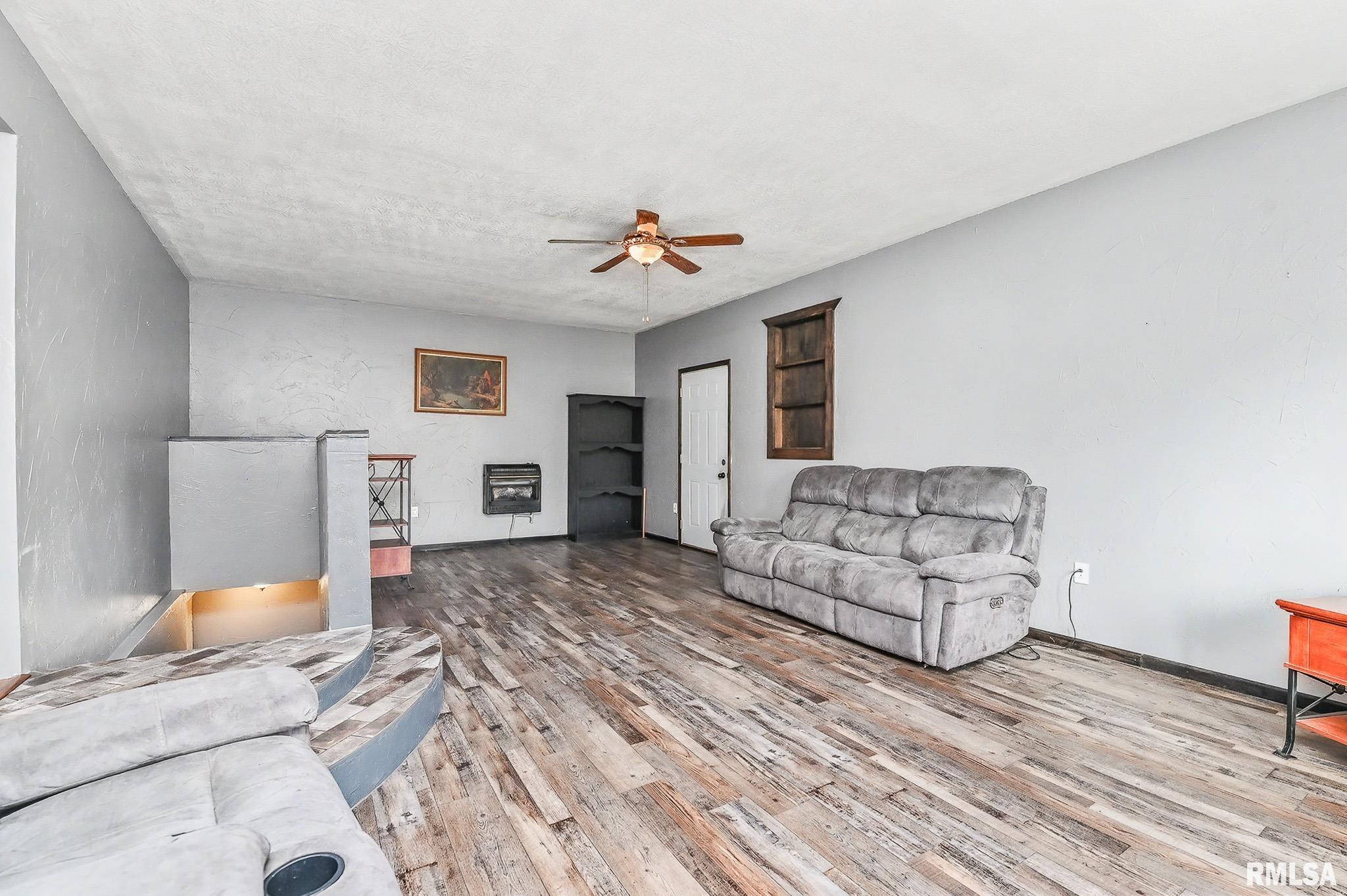 8109 South McCumber Road Mapleton, IL 61547 - Photo 17 of 46
