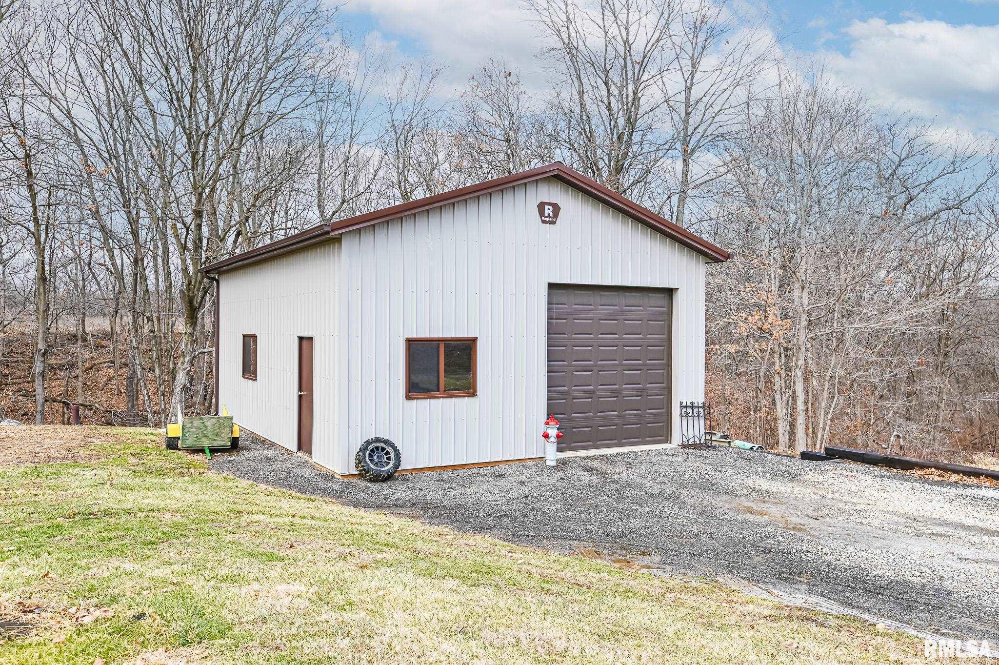 8109 South McCumber Road Mapleton, IL 61547 - Photo 3 of 46