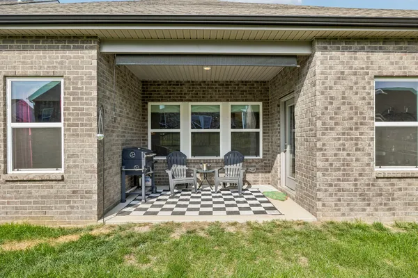 $450,000 | 375 Triple Crown Circle, Gallatin, TN 37066