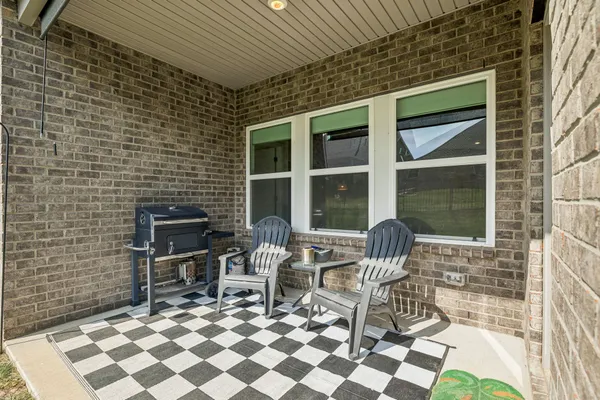 $450,000 | 375 Triple Crown Circle, Gallatin, TN 37066