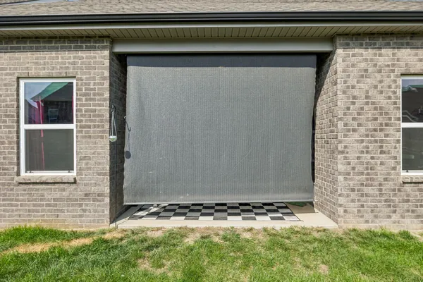 $450,000 | 375 Triple Crown Circle, Gallatin, TN 37066
