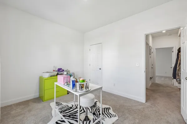 $450,000 | 375 Triple Crown Circle, Gallatin, TN 37066