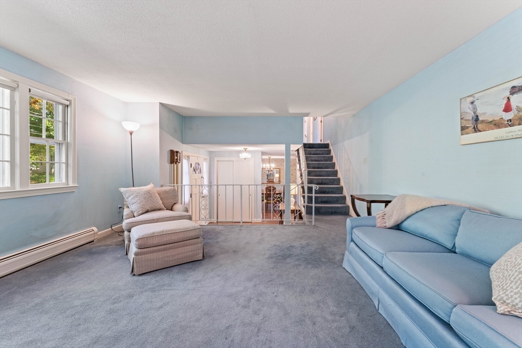 4 Dodge Road Marblehead, MA 01945 - Photo 17 of 36 Gallery Image 17
