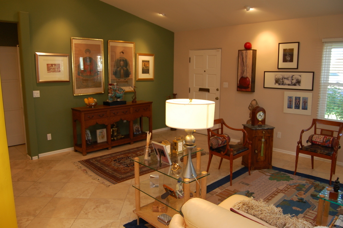 515 East Osborn Road Phoenix, AZ 85012 - Photo 7 of 20 Entry Hall