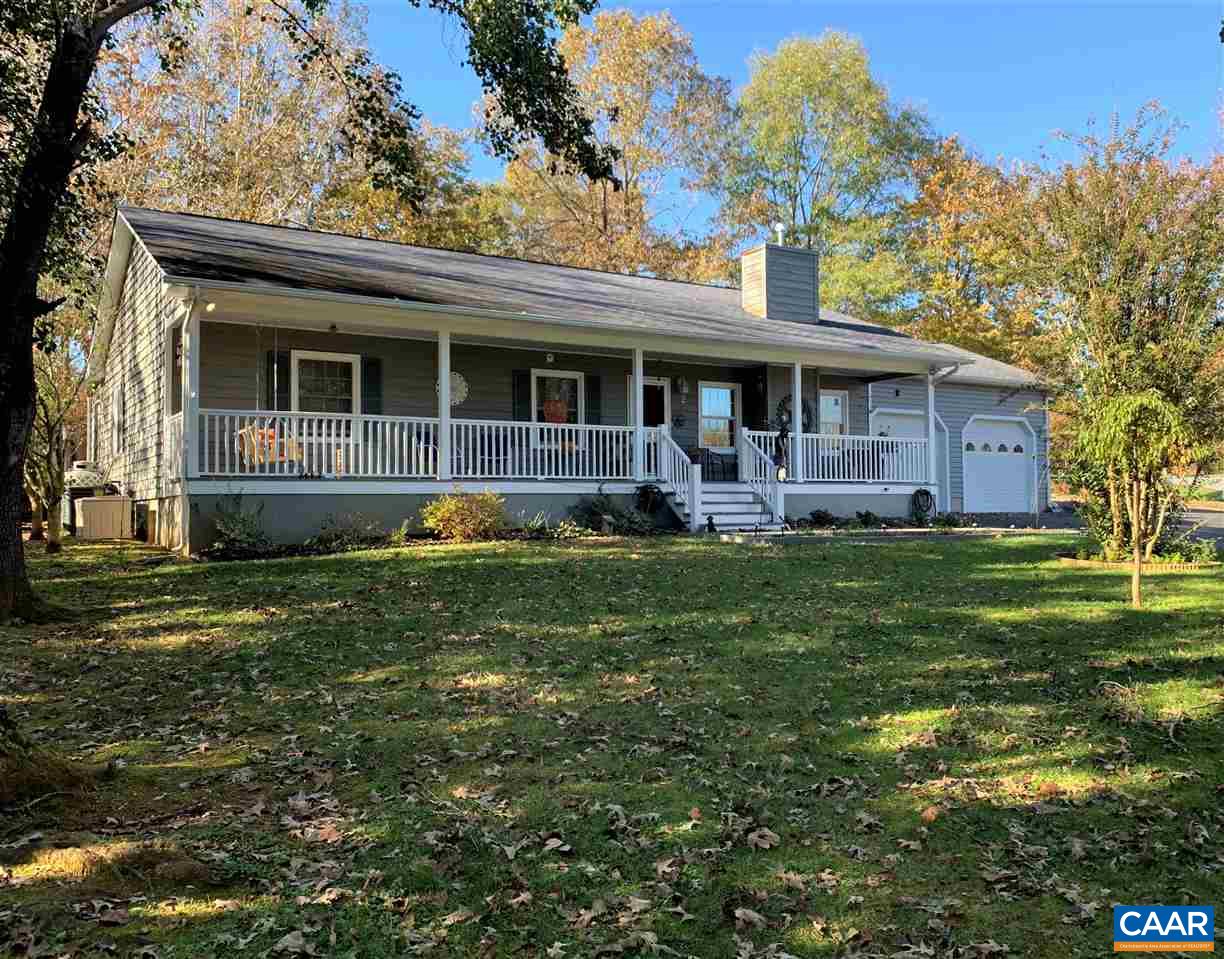 2 Appletree Road Palmyra, VA 22963 - Photo 35 of 49 a front view of a house with garden