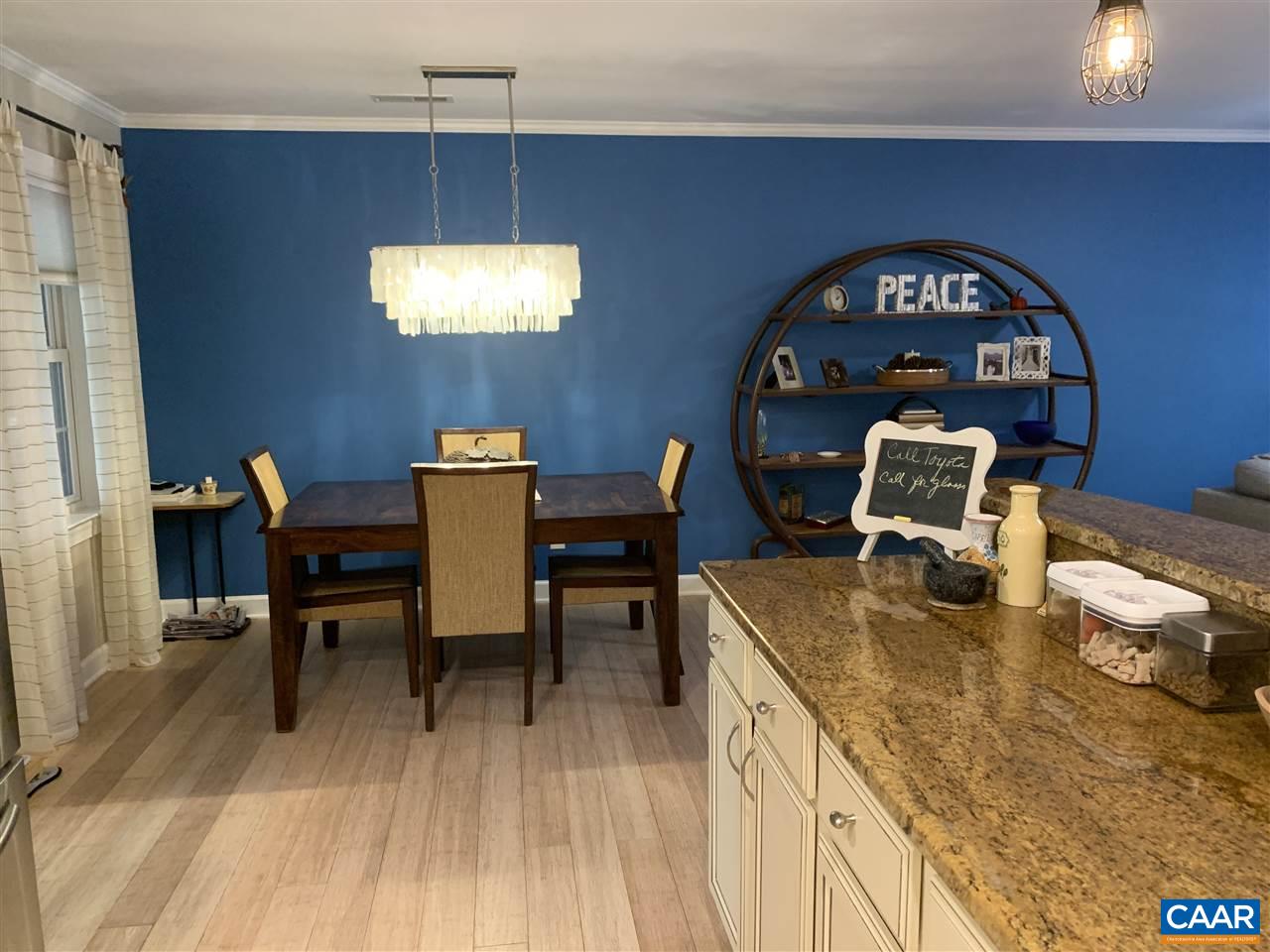 2 Appletree Road Palmyra, VA 22963 - Photo 9 of 49 a workspace with furniture and window