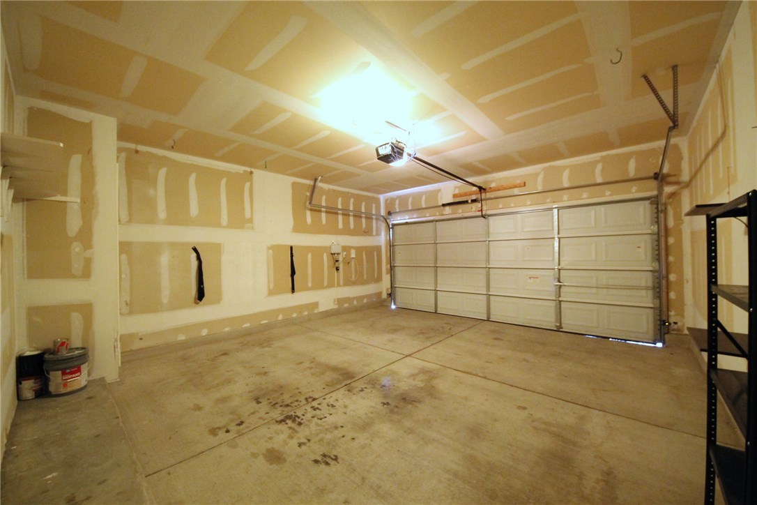 9600 Magna Carta Loop, Unit 177 Austin, TX 78754 - Photo 23 of 25 a view of a garage