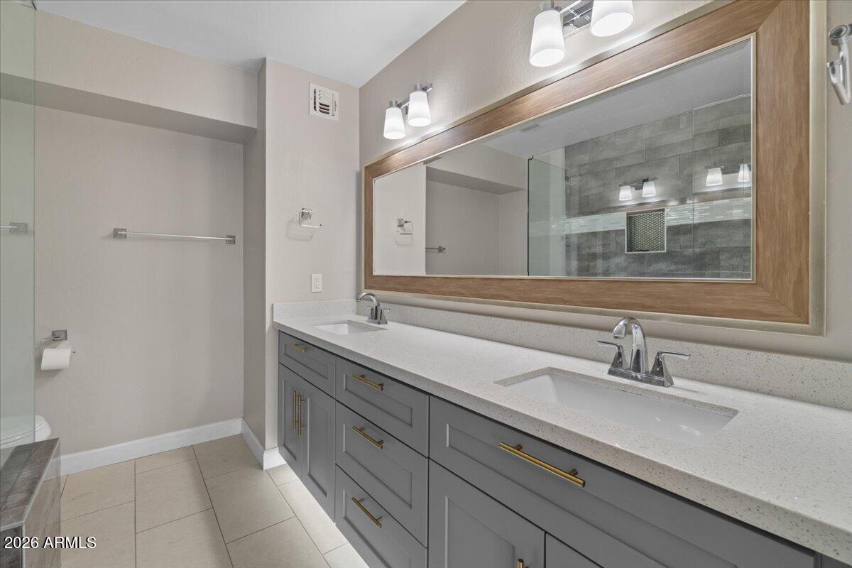 4233 North Miller Road Scottsdale, AZ 85251 - Photo 15 of 42