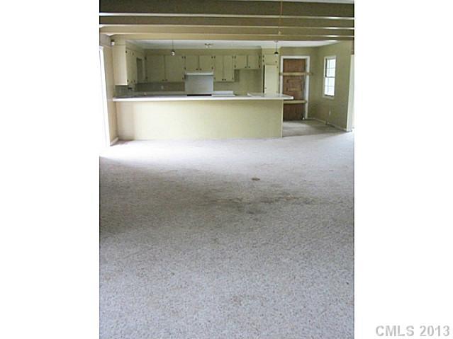 127 East Old Limestone Road York, SC 29745 - Photo 7 of 12 Gallery Image 7