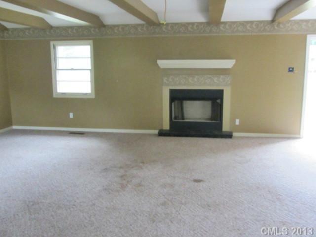 127 East Old Limestone Road York, SC 29745 - Photo 9 of 12 Gallery Image 9