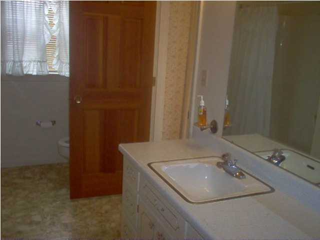128 Masters Road, Unit 320 Hixson, TN 37343 - Photo 5 of 9 Additional Photo