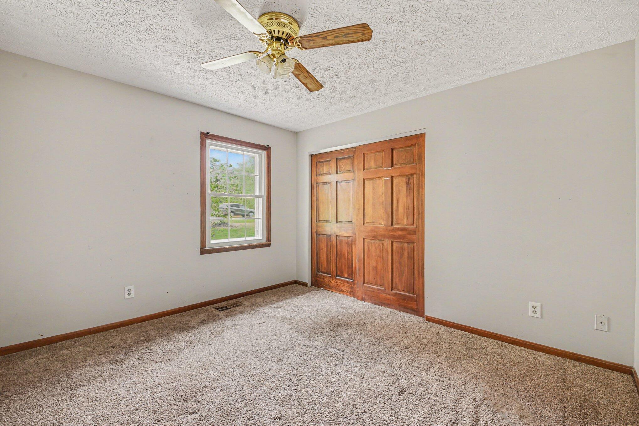 4294 Idlewild Road Burlington, KY 41005 - Photo 30 of 42 018_file_3513