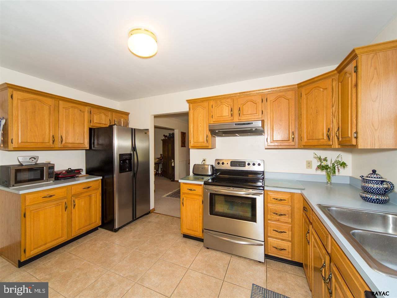501 Monocacy Trail Spring Grove, PA 17362 - Photo 10 of 28