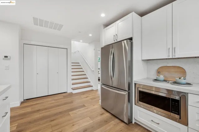 $1,950,000 | 667 Alcatraz Avenue, Oakland, CA 94609