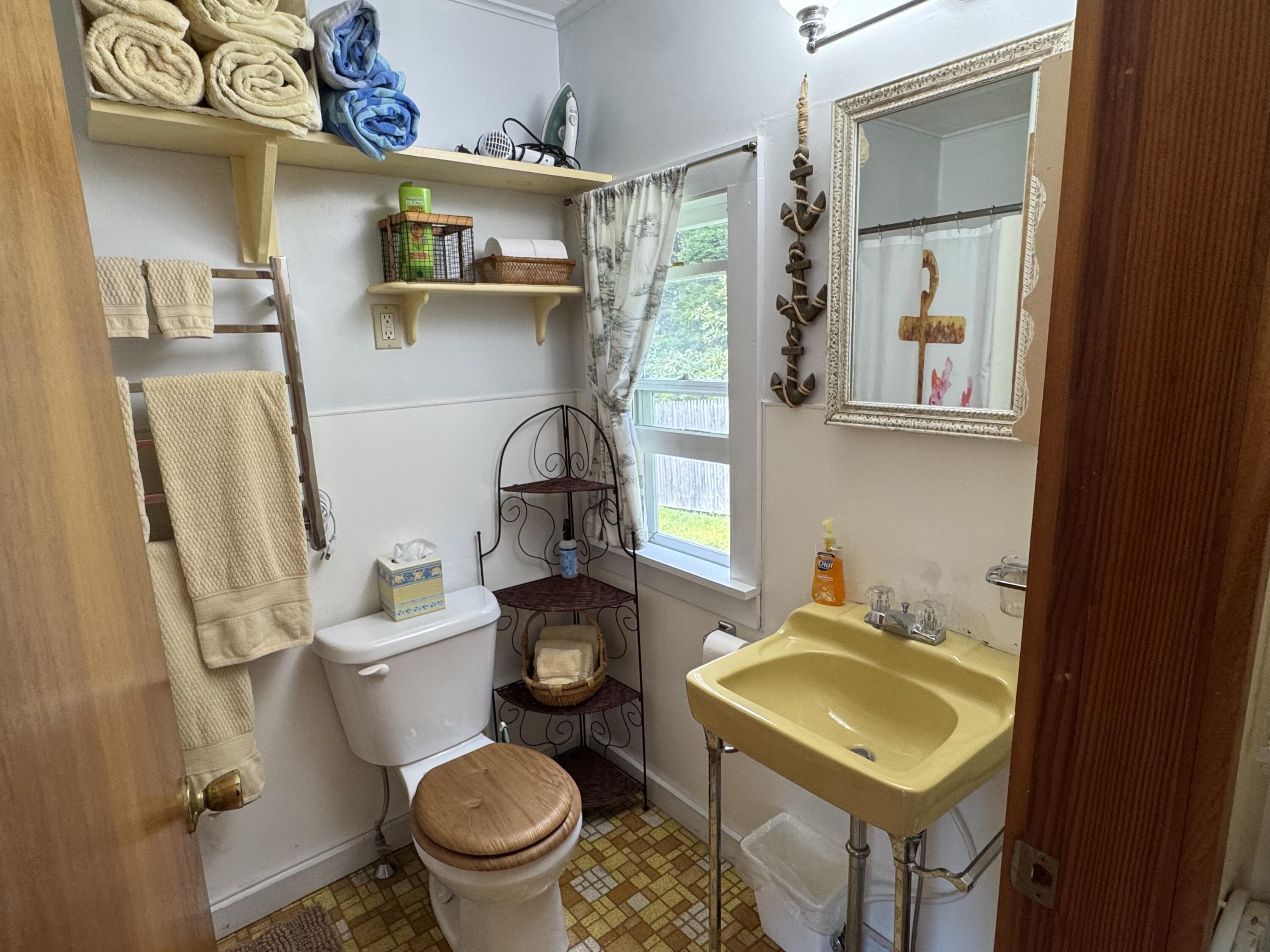 545 Ocean Point Road, Unit 15C East Boothbay, ME 04544 - Photo 4 of 15 IMG_0698