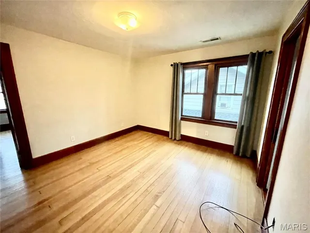 $2,200 | 16 Halleck Avenue, Edwardsville, IL 62025