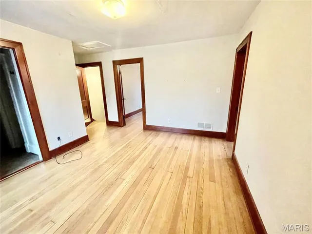 $2,200 | 16 Halleck Avenue, Edwardsville, IL 62025