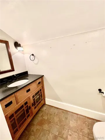 $2,200 | 16 Halleck Avenue, Edwardsville, IL 62025