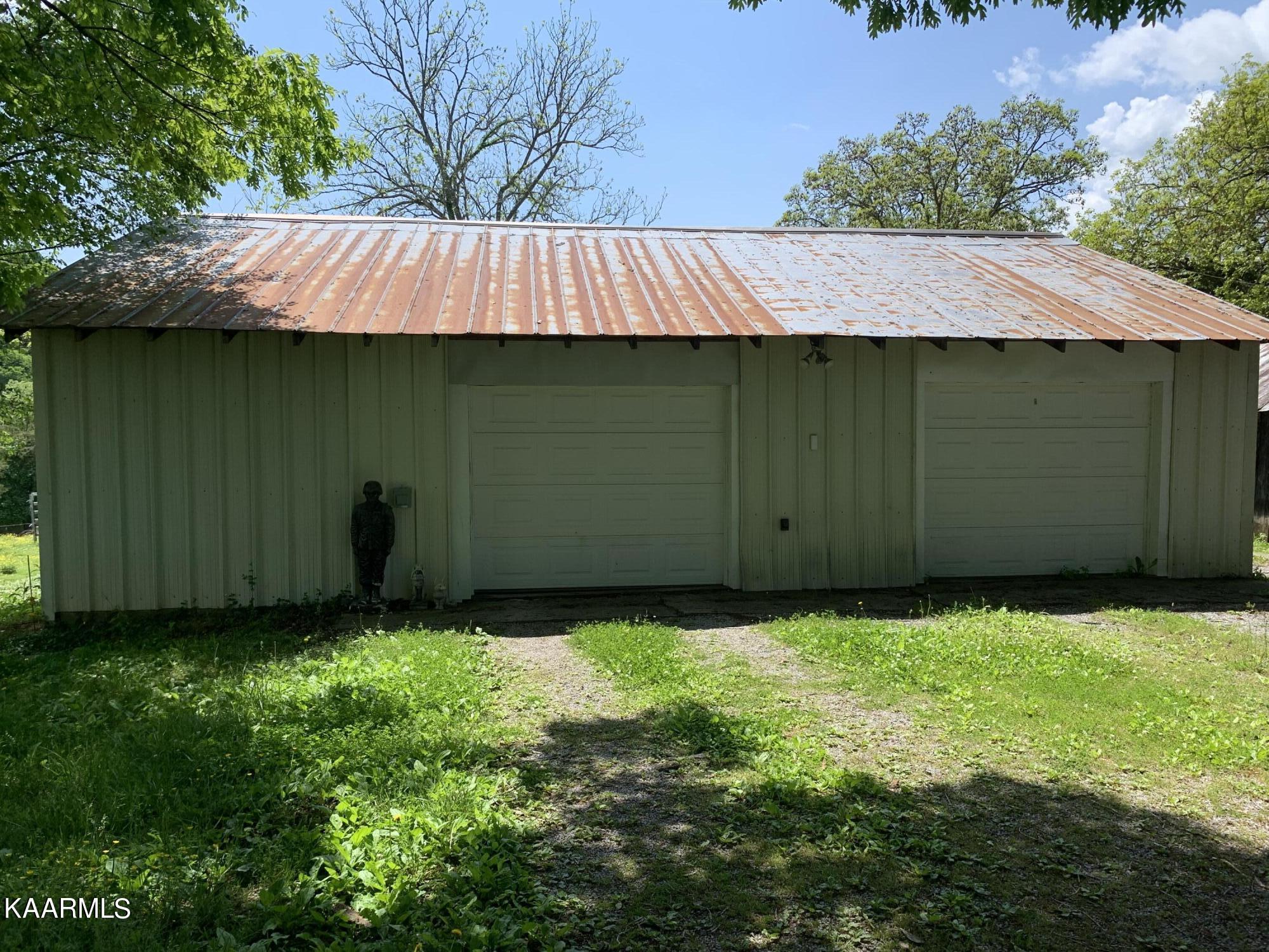 9703 Hill Road Knoxville, TN 37938 - Photo 13 of 27 9703 Hill Rd-06