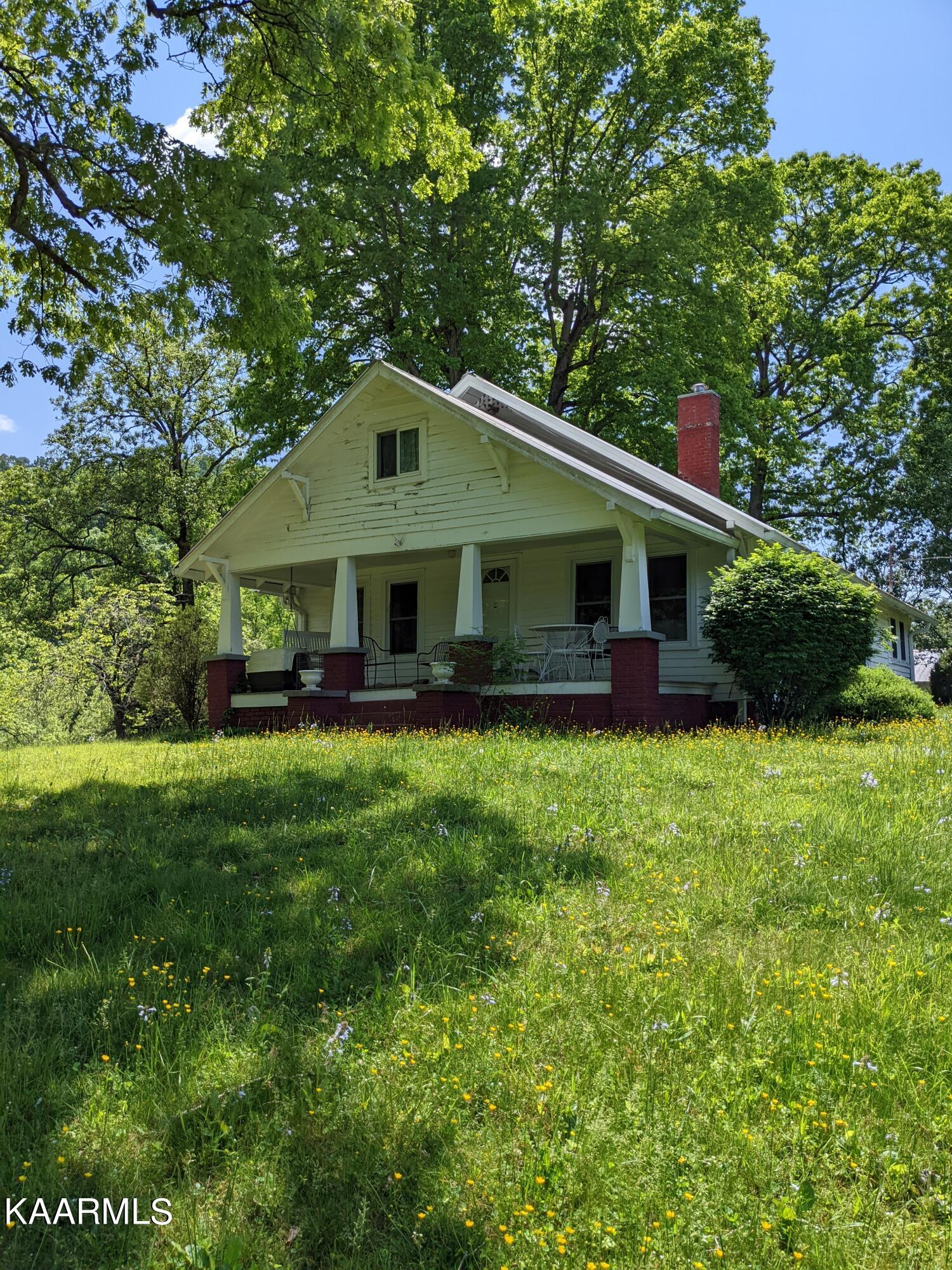 9703 Hill Road Knoxville, TN 37938 - Photo 9 of 27 PXL_20220511_182647938.MP